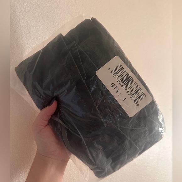 *DISNEY* Mickey Mouse Back to Front Glow-in-the-Dark Halloween T-Shirt for Woman - Picture 5 of 6